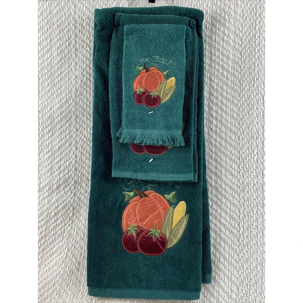 Thanksgiving Decorator Green Bath Room Hand Towels Set Fall‎ Pumpkin Embroidered